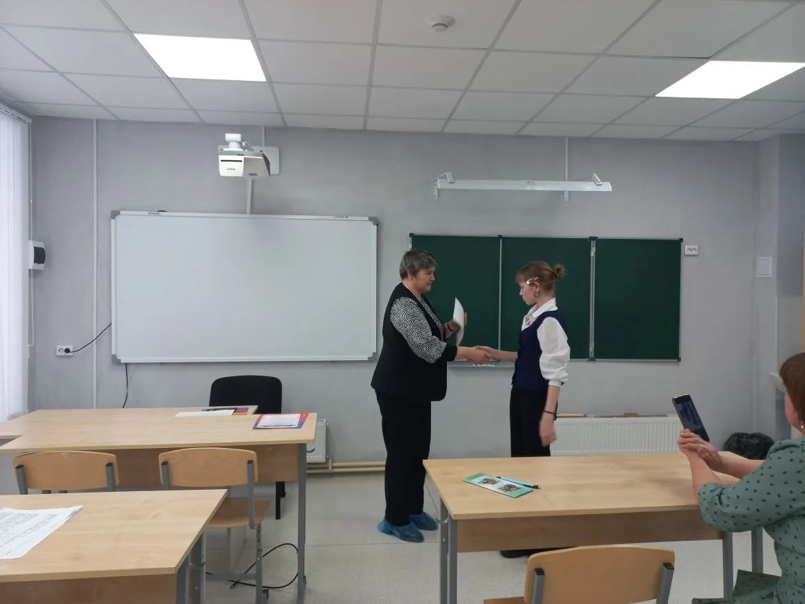 Яшь академиклар, әфарин!