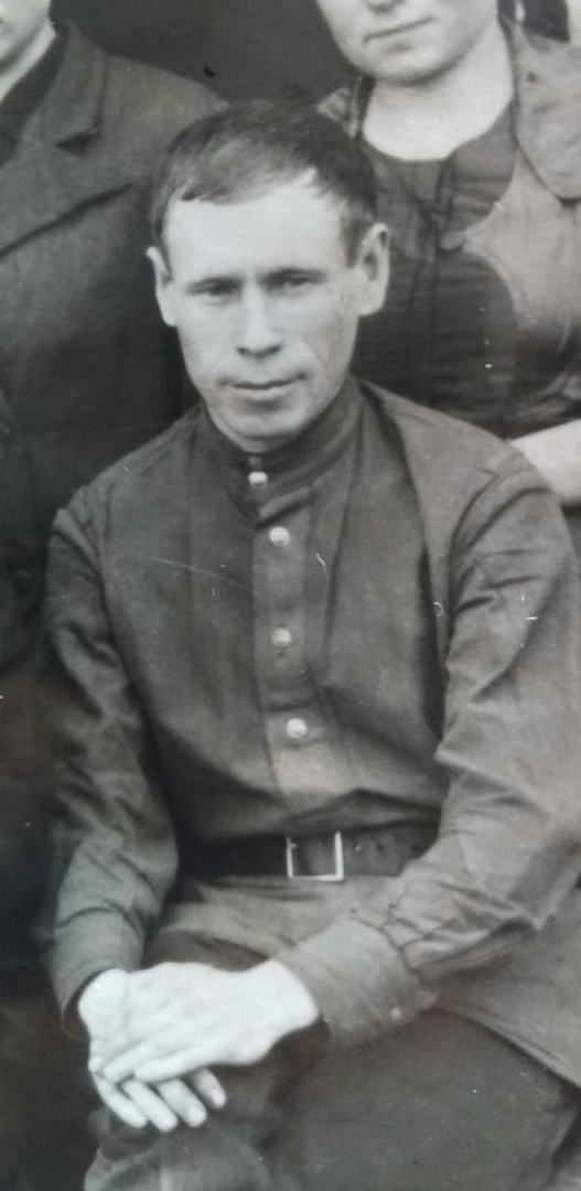 Бишкурай мәктәбенең фронтовик укытучылары