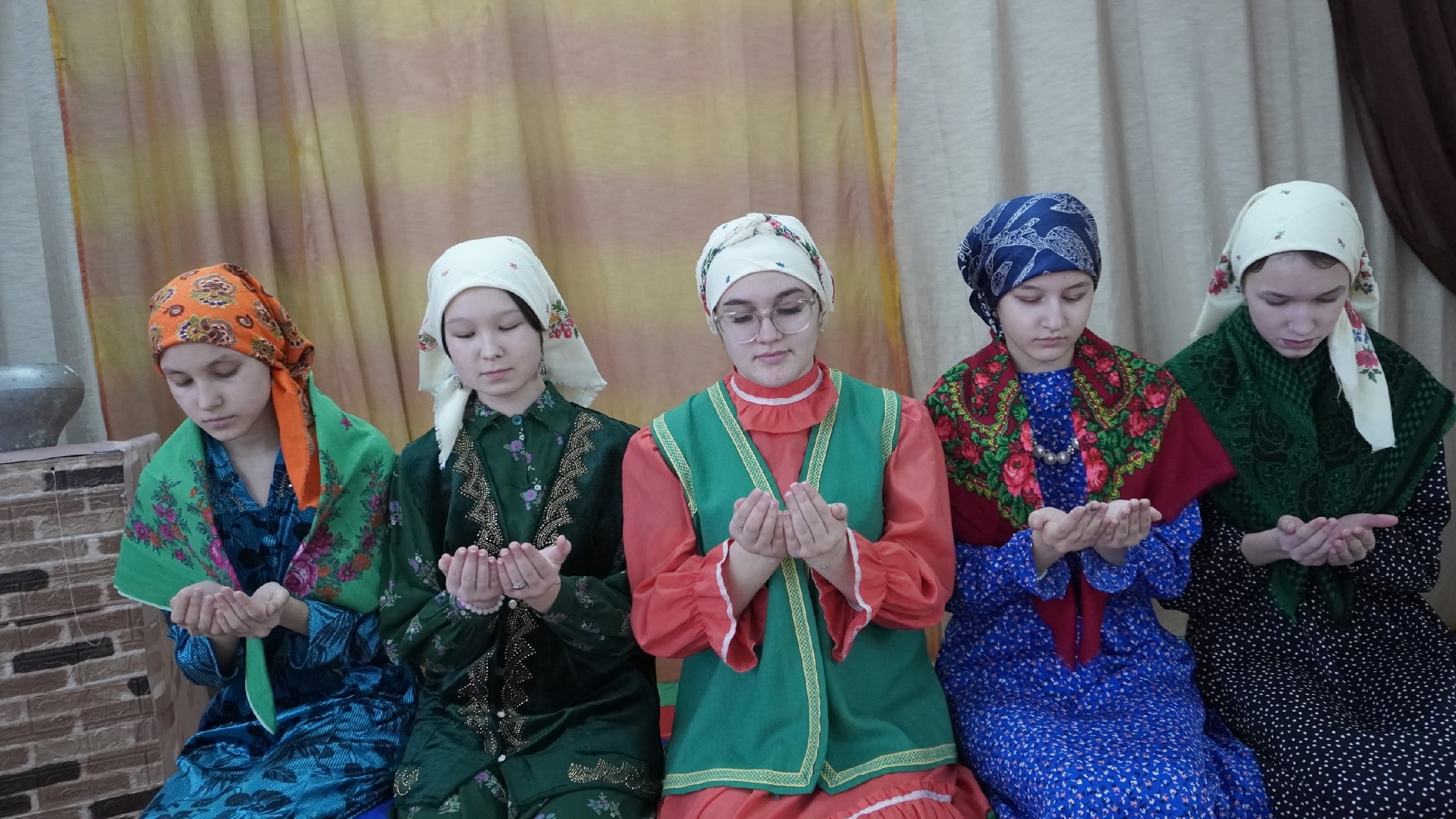 Тәҗрибә уртаклаштылар