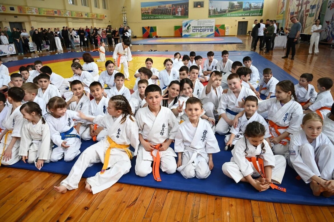 Беренче урын илешлеләрдә