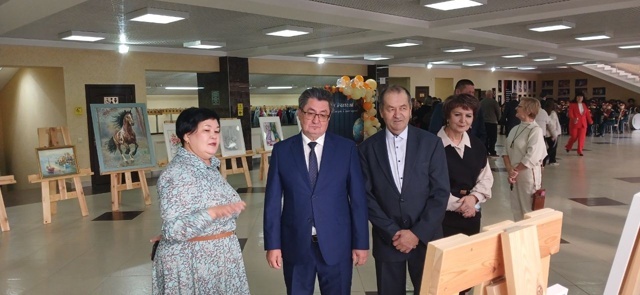 Укытучыларыбызны хөрмәтләп