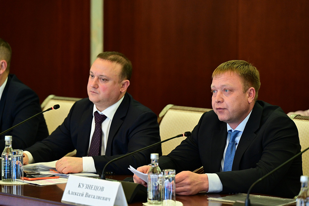 На «Инвестчасе» одобрили новые проекты в промышленности и сфере услуг