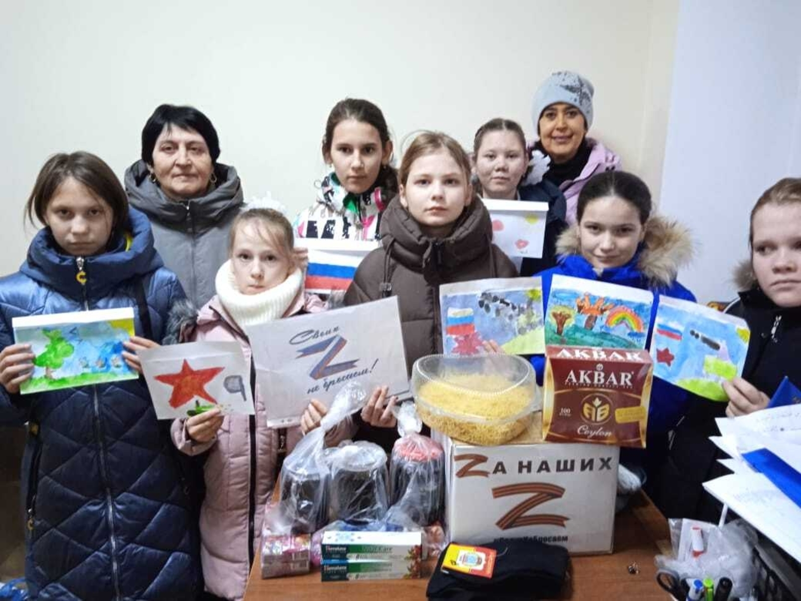 Укучылар МХО да катнашучы яугирләргә гуманитар ярдәм җыйган