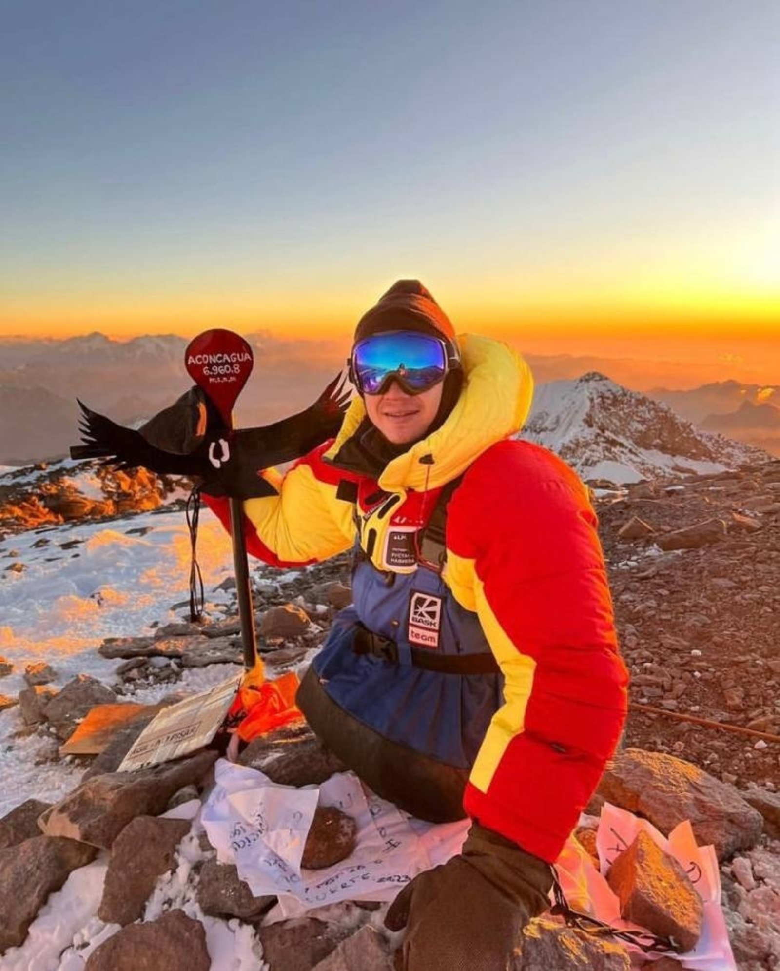 Рөстәм Нәбиев Аргентинада Аконкагуа (6961 М) биеклеген яулады!