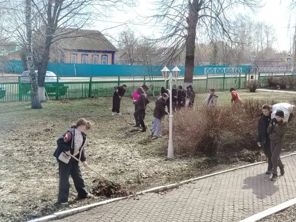 Мәктәпләрдә экологик шимбә үтте