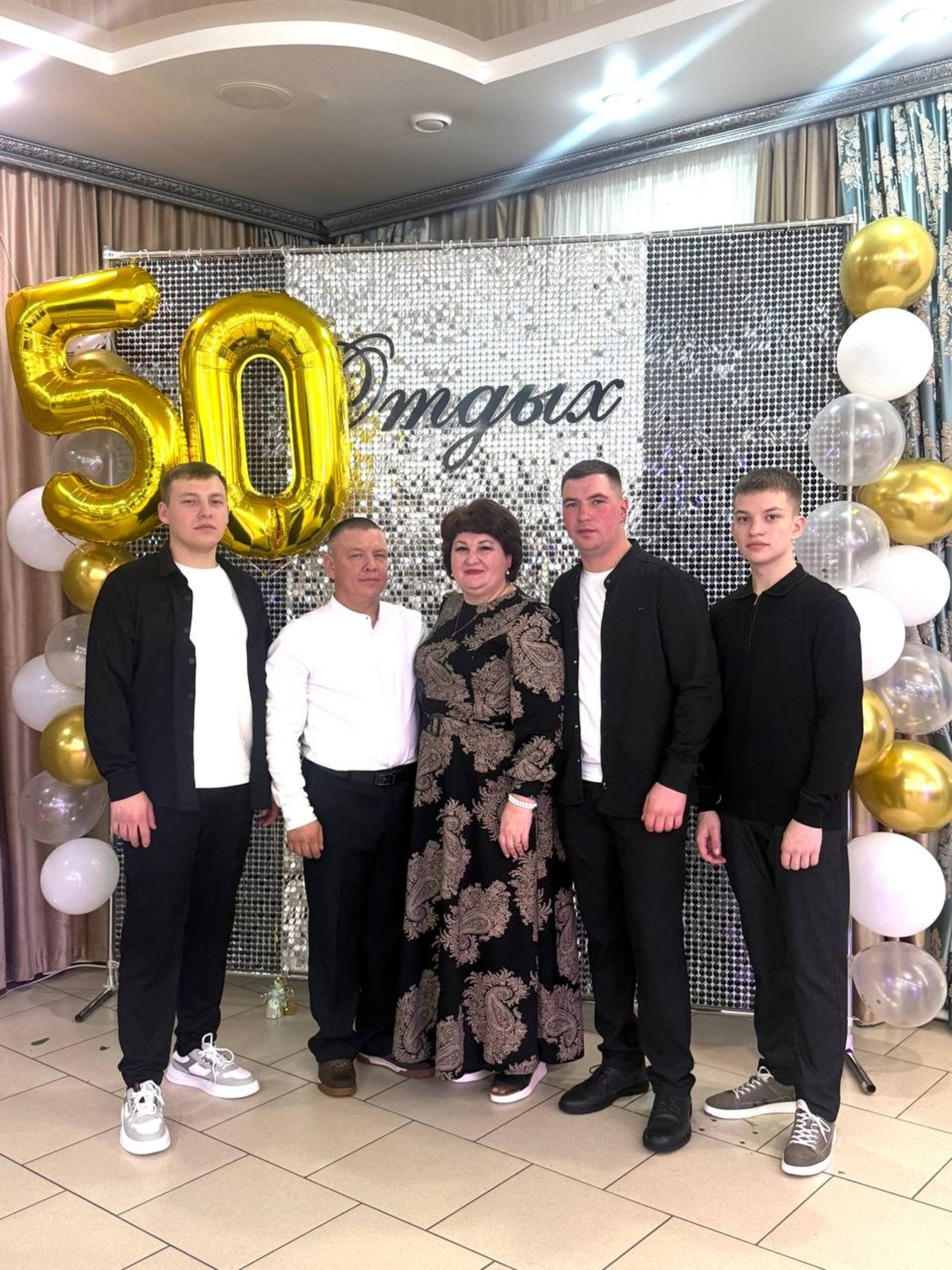 Ике уңган ярәшсә, бәхет барыр янәшә