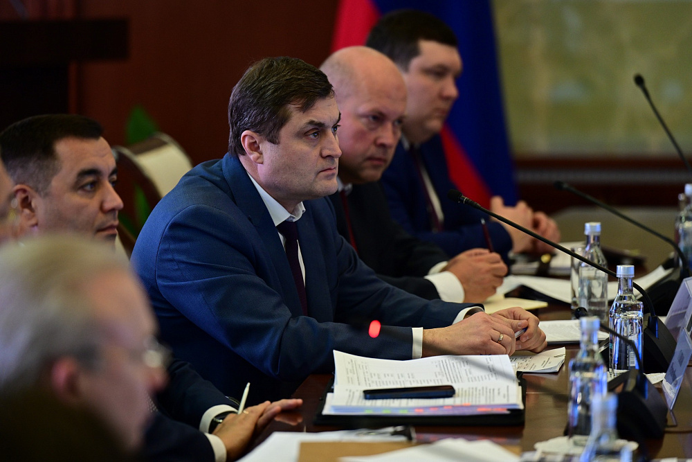 На «Инвестчасе» одобрили новые проекты в промышленности и сфере услуг