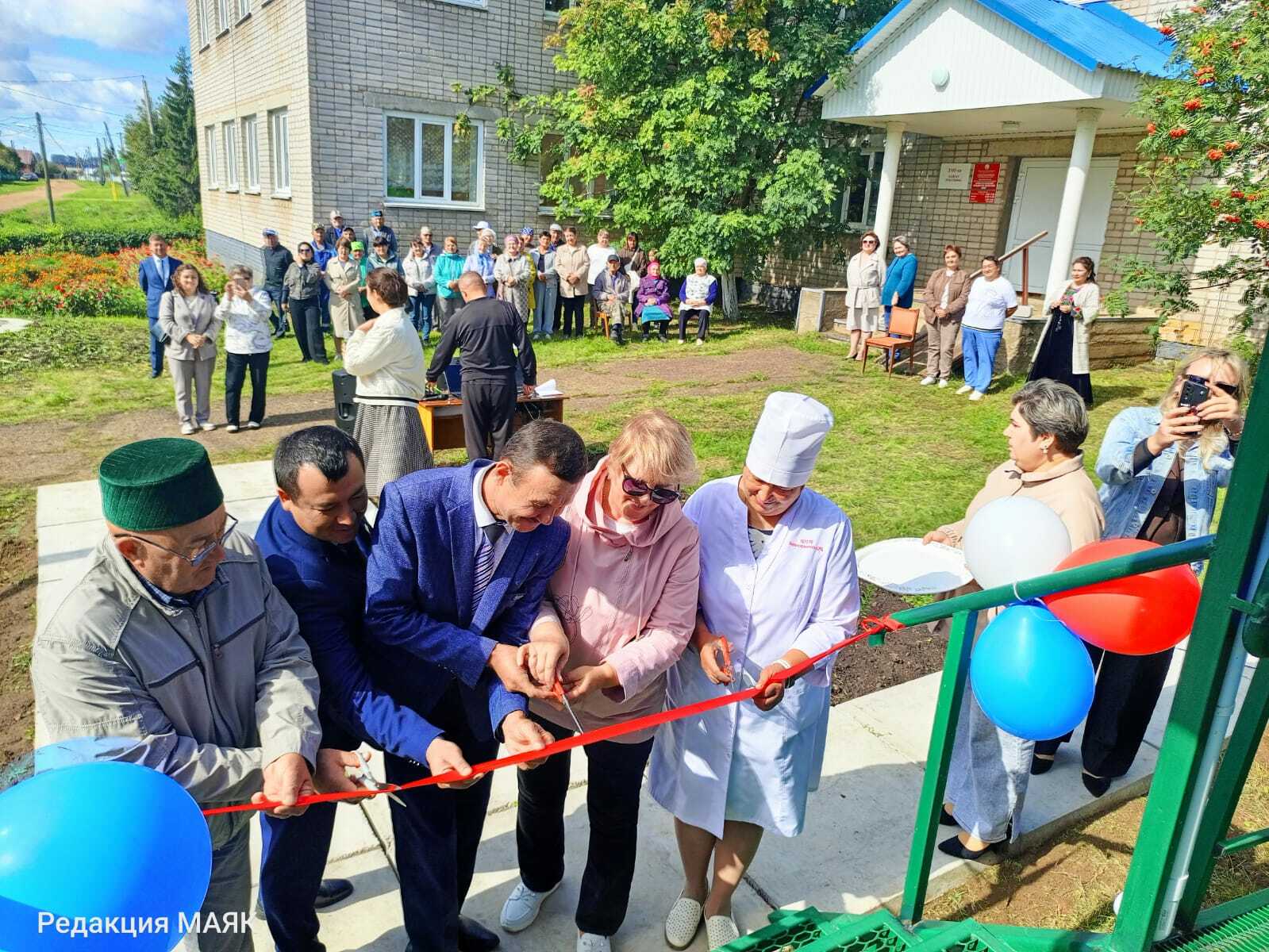 Югары Череккүлдә яңа модульле ФАП ачылды