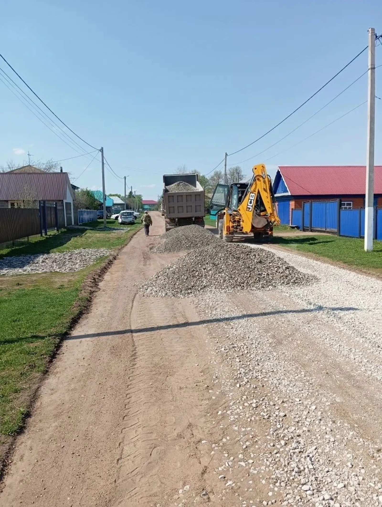 Авылларда эш кайный