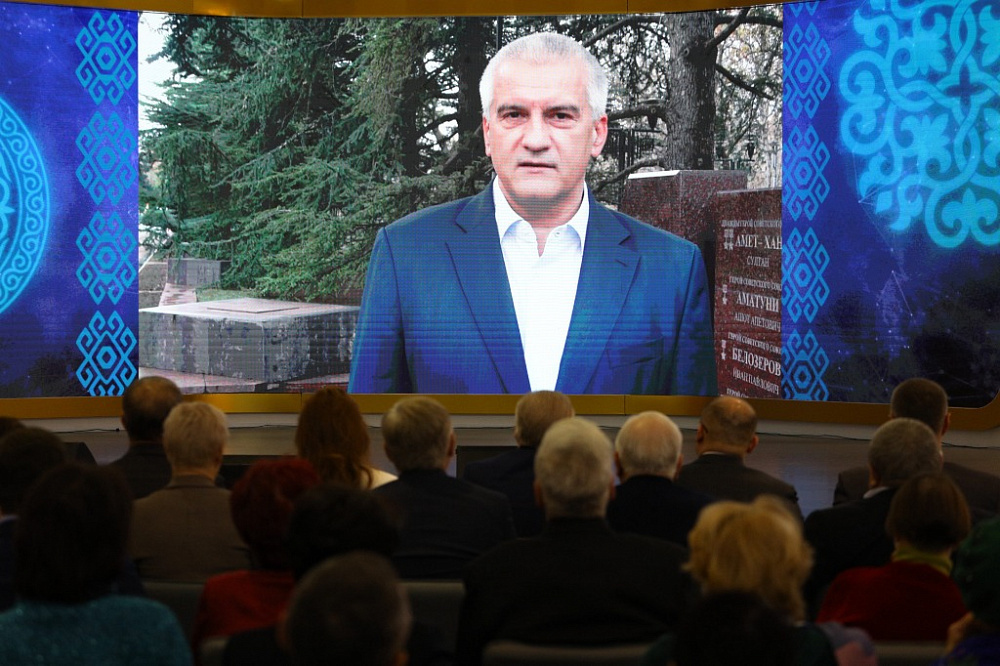 Радий Хабиров дал старт мероприятиям Дня Башкортостана на выставке «Россия» в Москве