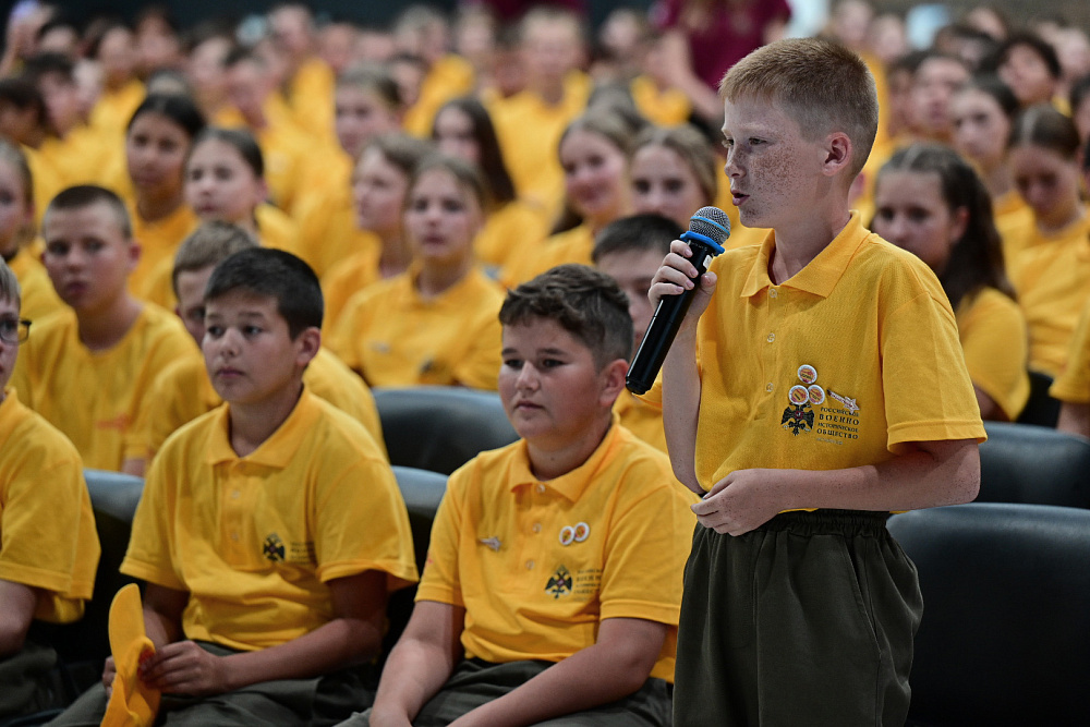 Радий Хабиров в парке «Патриот» встретился с участниками