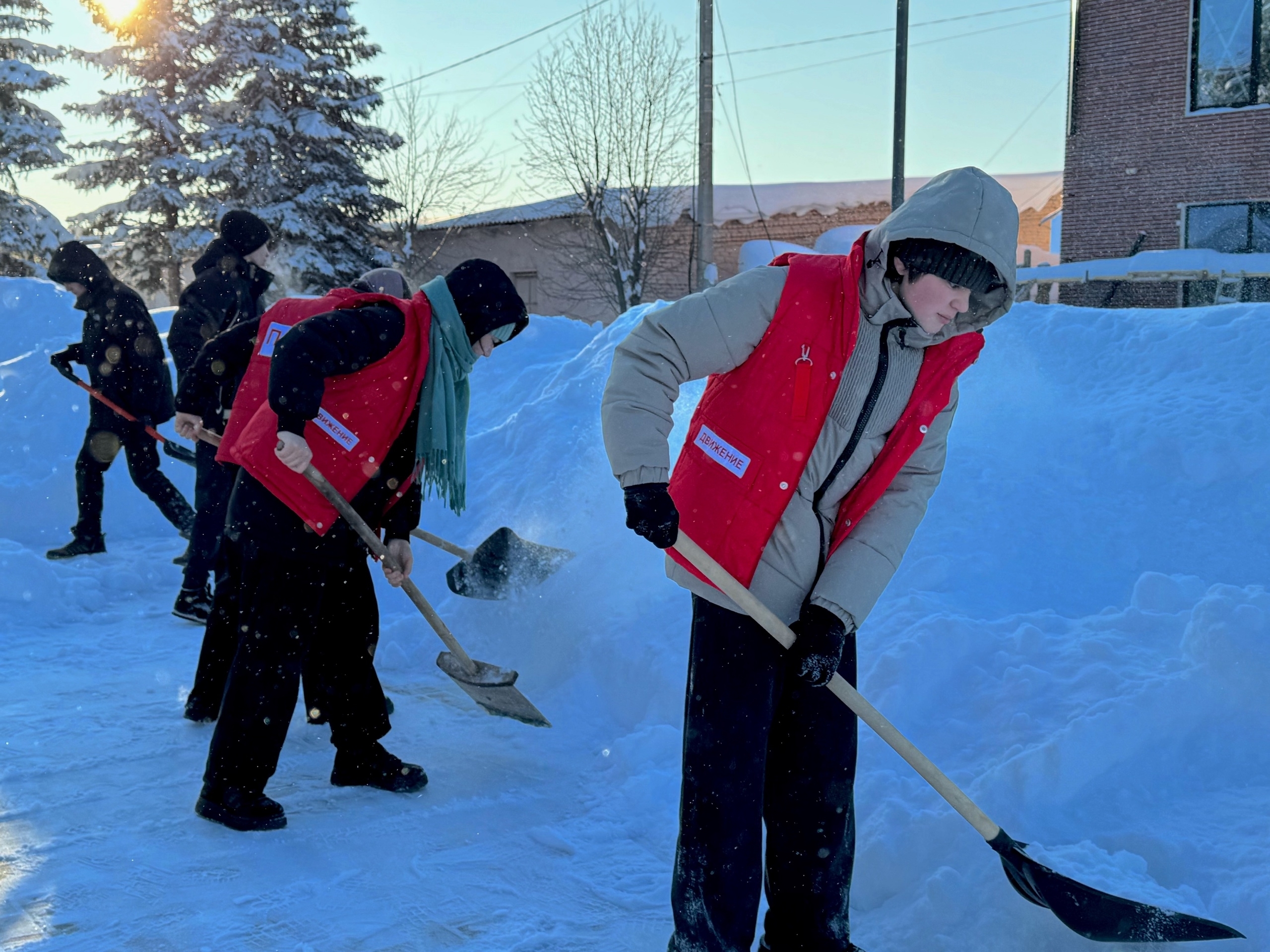 Игелекле эш башкардылар