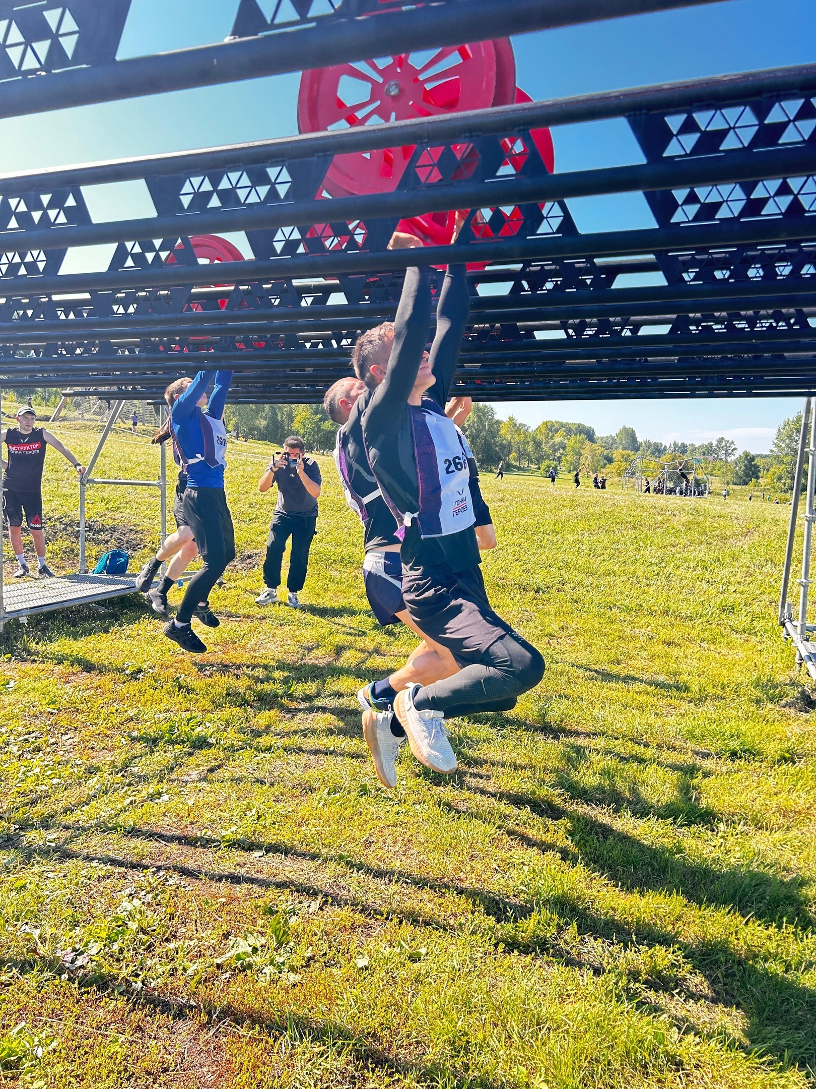 "Геройлар ярышы" узды