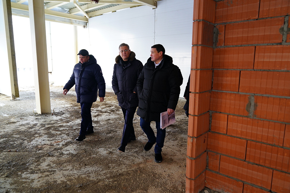 В Салаватском районе возводят современный физкультурно-оздоровительный комплекс