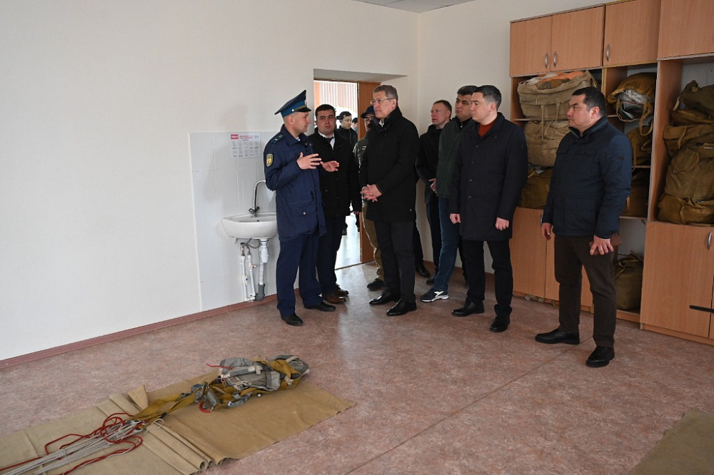 Радий Хабиров посетил в Ишимбае Башкирский кадетский корпус ПФО имени Героя России Александра Доставалова
