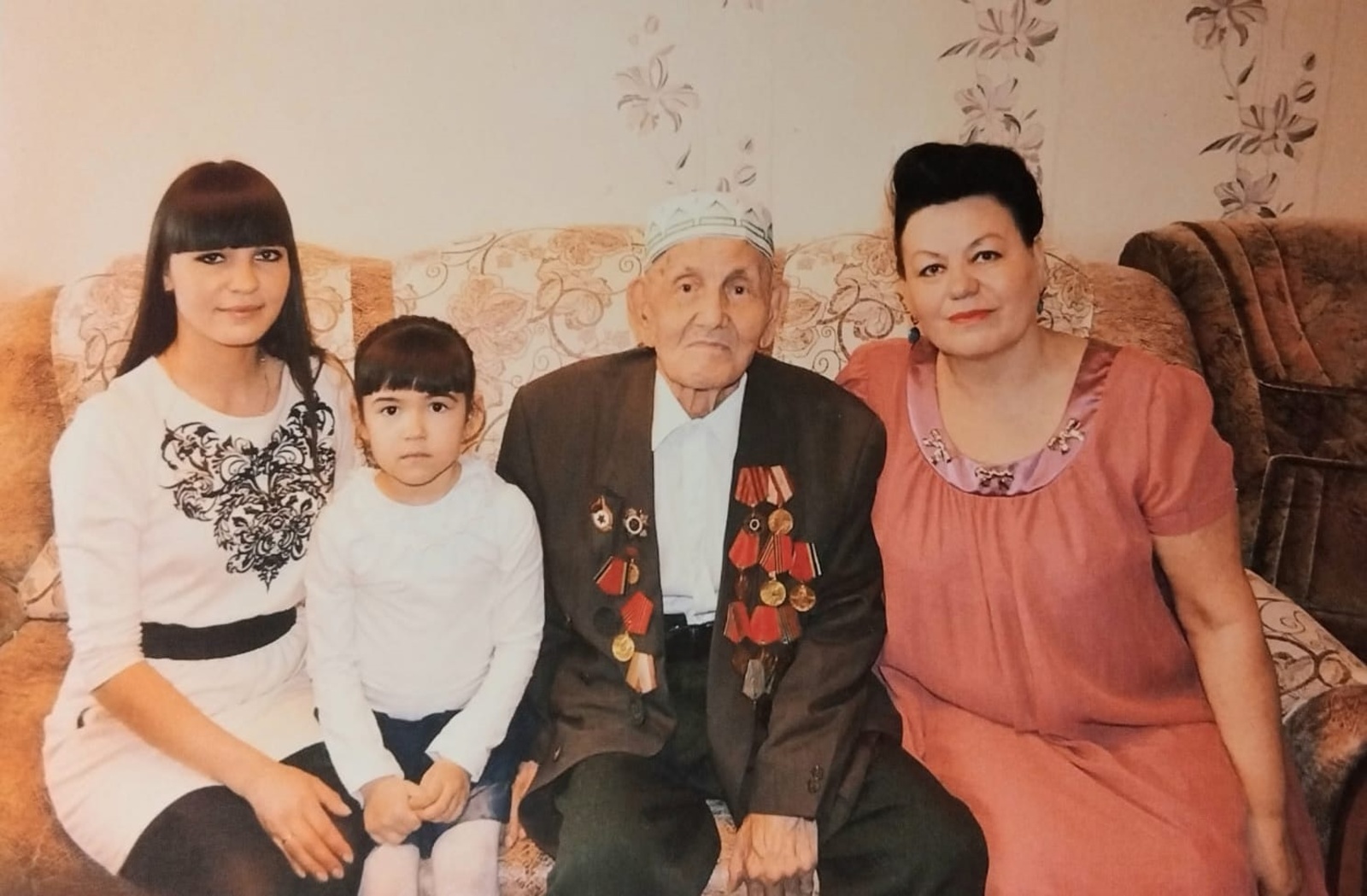 Онытырга хакыбыз юк