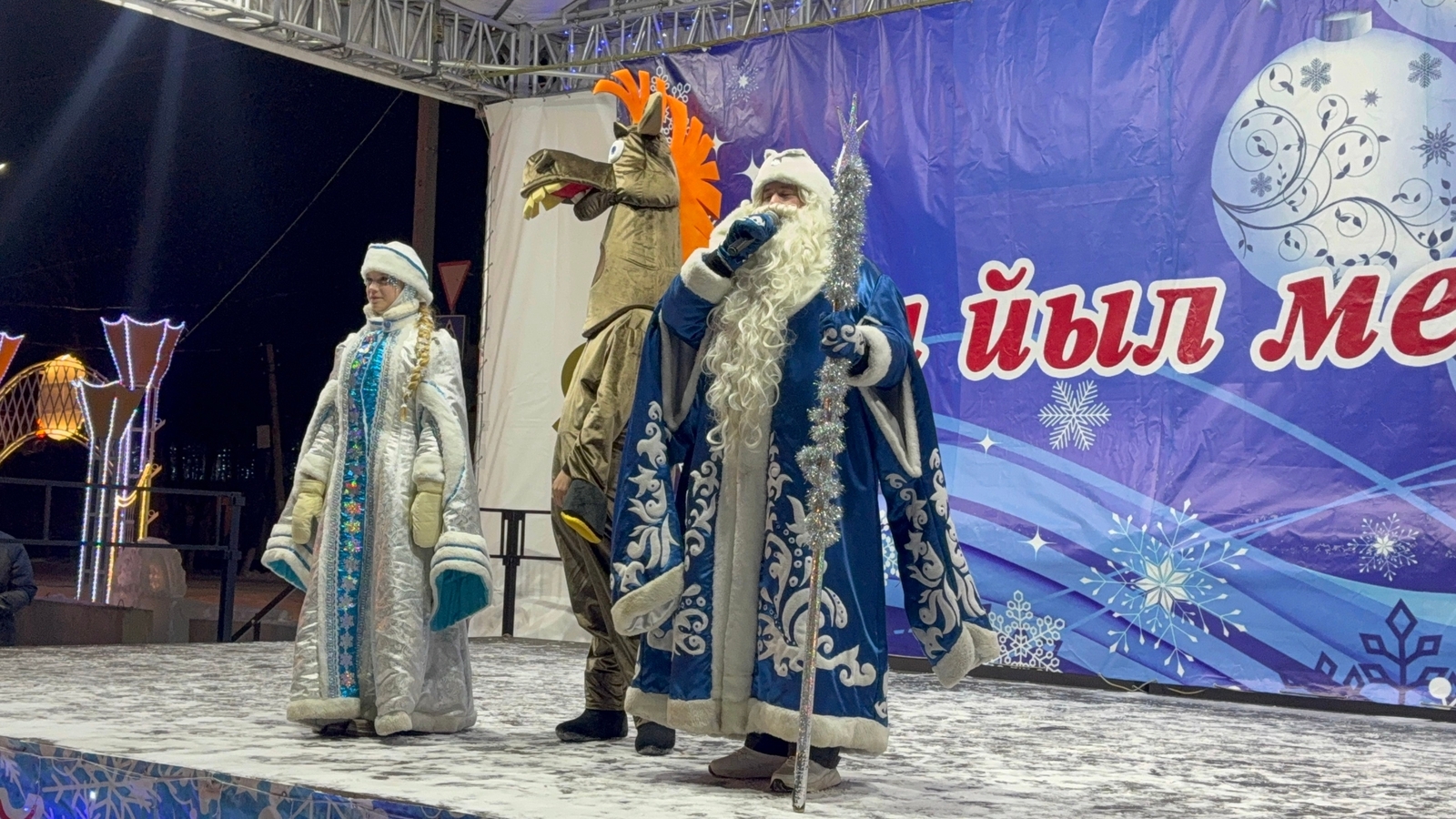 Бәйрәм рухы һәр йортка үтеп керде