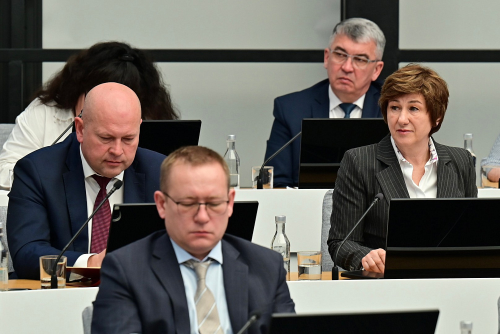 Ямочный ремонт на региональных и межмуниципальных дорогах завершат до 1 июня