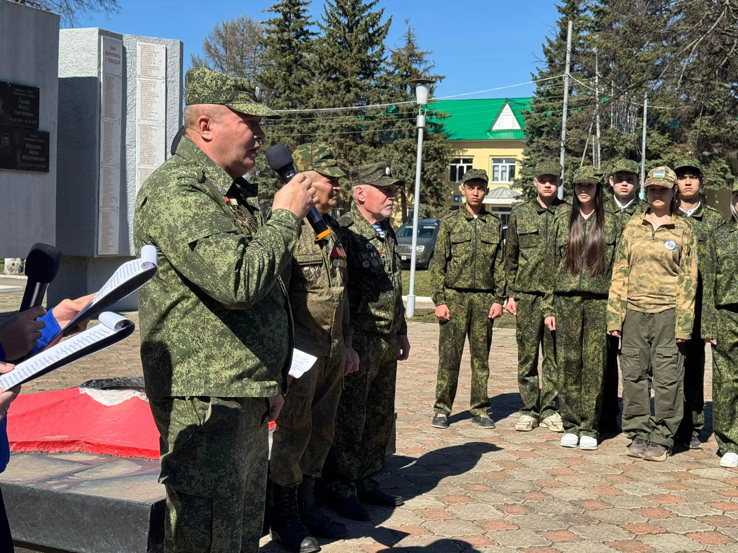 Беркем дә, бернәрсә дә онытылмый