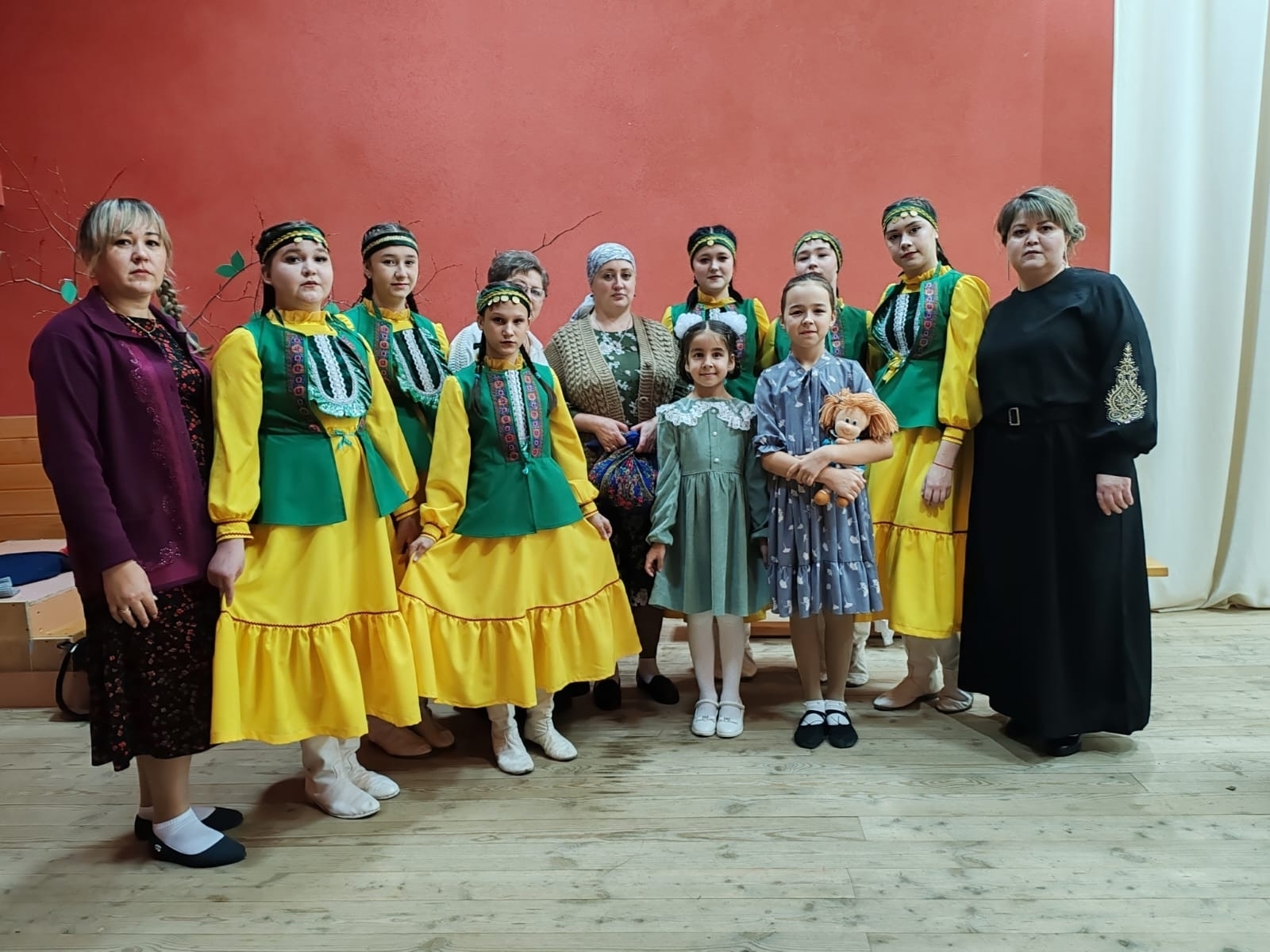 Хәйрия концертлары дәвам итә