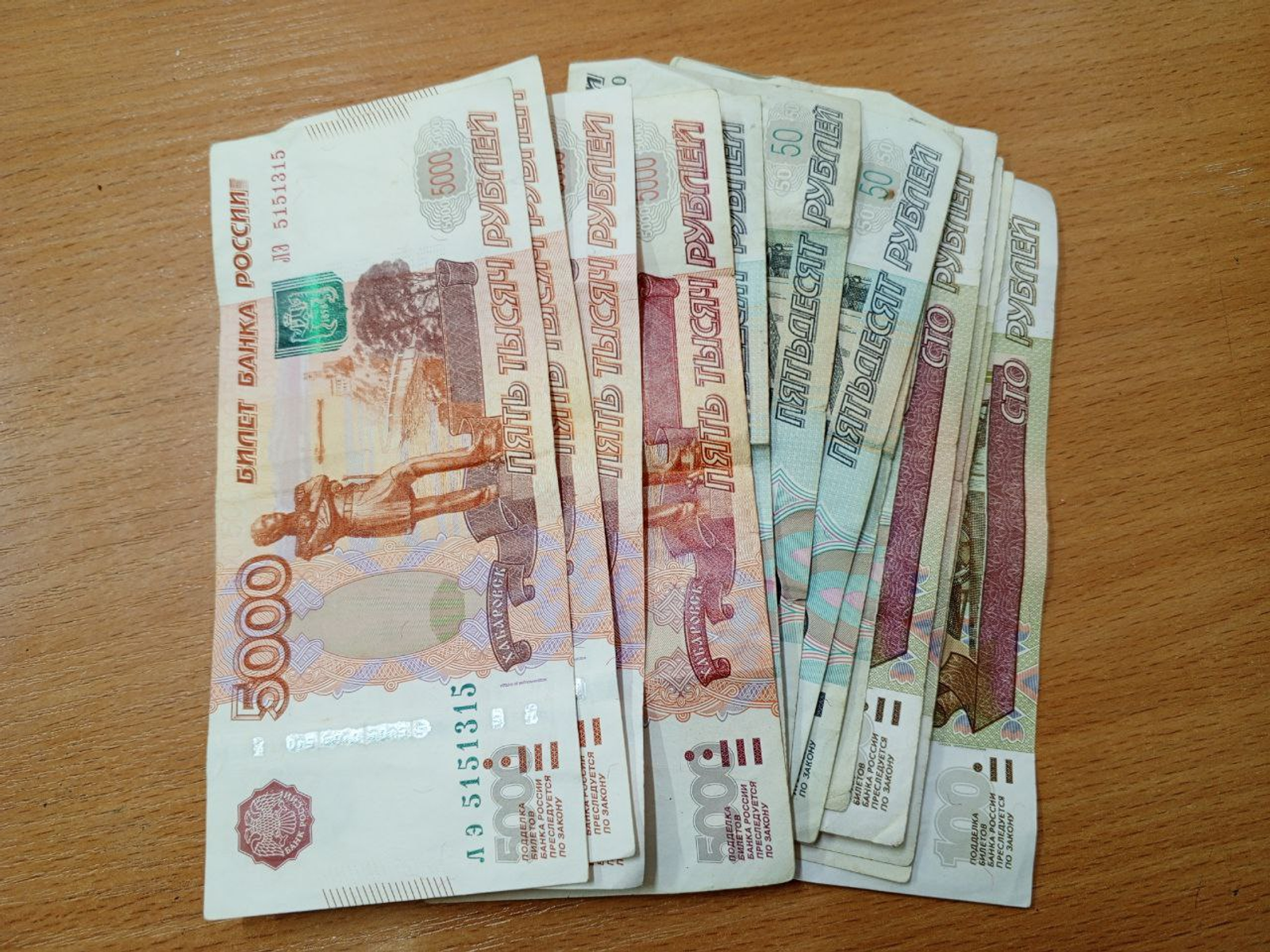 Будьте бдительны: мошенники обманывают жителей республики под разными предлогами